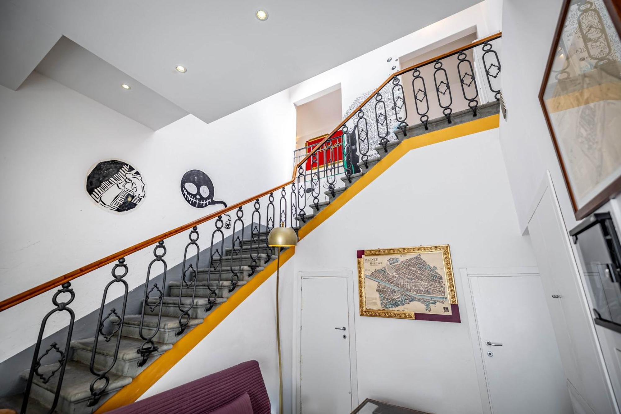 Yid Leonardo Apartamento