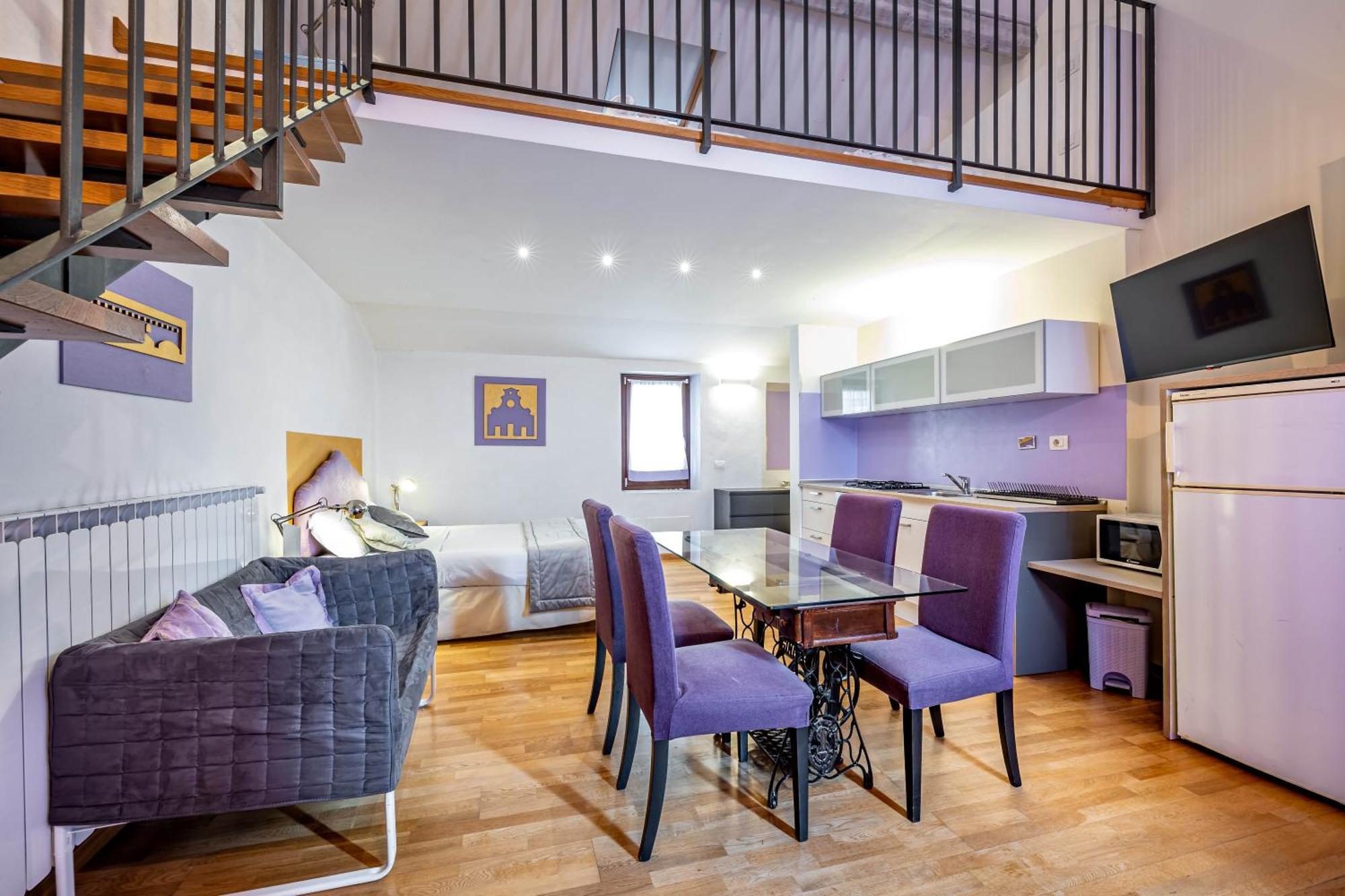 Yid Leonardo Apartamento Florencia